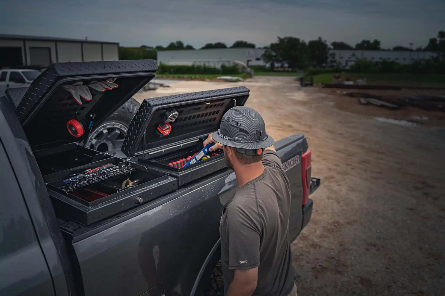 The Complete Guide to Fleet Upfitting Services in Northwest Arkansas